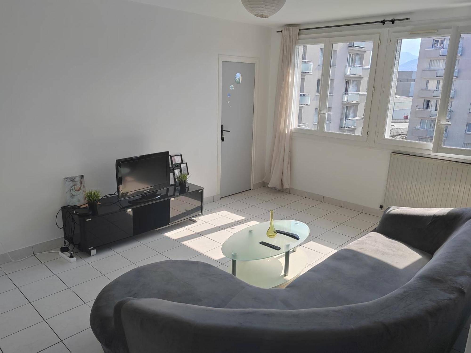 Une Chambre Dans Appartement Partage, Grenoble A 8 Min Du Centre-Ville Zewnętrze zdjęcie